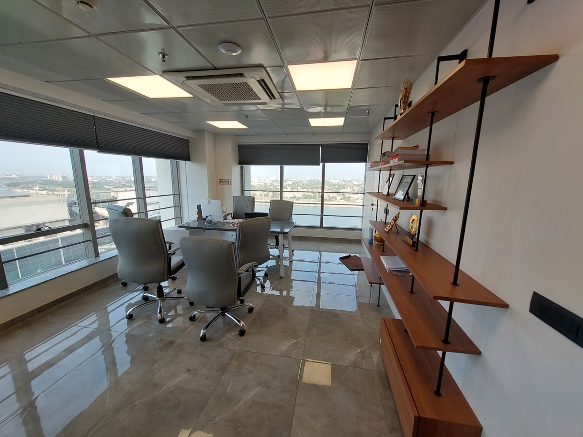 Modern smart classroom at Samarthya IAS